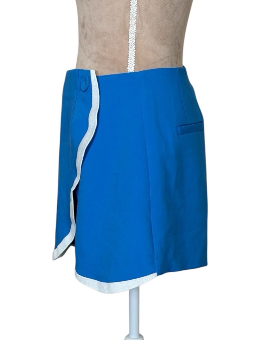 Maeve for Anthropologie Blue Scalloped Wrap Skort with White Trim - Picture 5 of 12